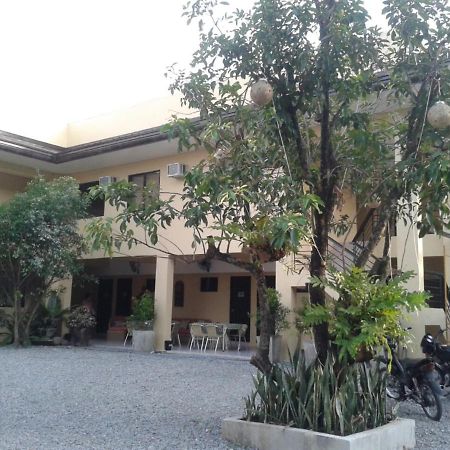11Th Street Bed And Breakfast Bacolod Exteriör bild