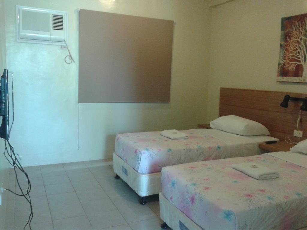 11Th Street Bed And Breakfast Bacolod Exteriör bild